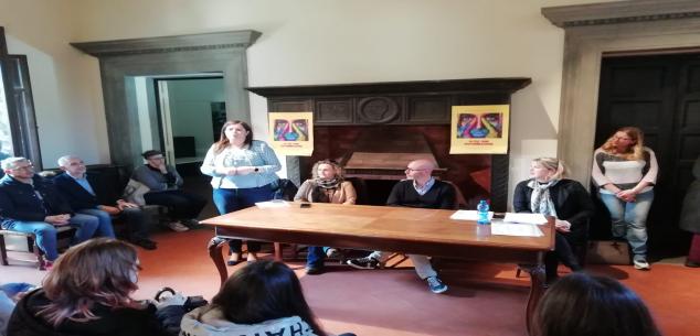 I premiati del concorso “Oltre Ogni  Discriminazione” promosso dalla Commissione pari Opportunità dell’Unione Valdera grazie al contributo della Regione Toscana