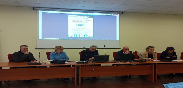 Scuole e territori a confronto in un workshop all’Unione per analizzare i dati emersi dal progetto Val Val (Valutazione Valdera)
